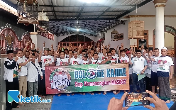 Deklarasi Relawan Bolone Kajine Kecamatan Taman, Lantunan Pantun Warnai Dukungan untuk Masboy