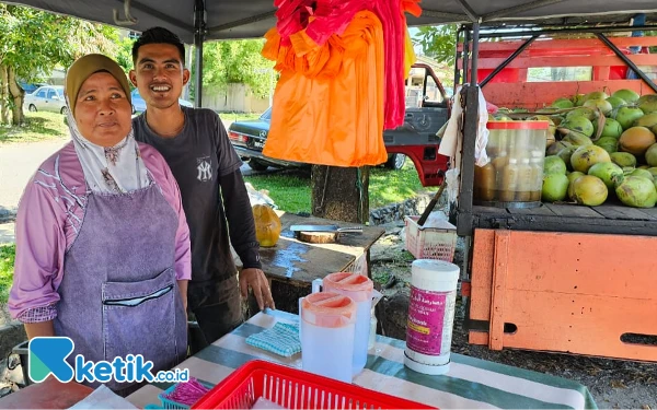 Sosok Wati Berawal TKW Hingga Sukses Buka Es Degan Terkenal di Sudut Kota Kuala Lumpur Asli Padang