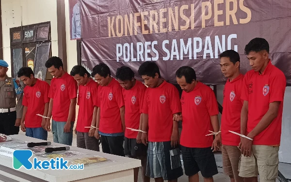 Thumbnail Berita - Dukung Asta Cita Presiden Prabowo, Polres Sampang Tangkap 9 Pelaku Judi Online