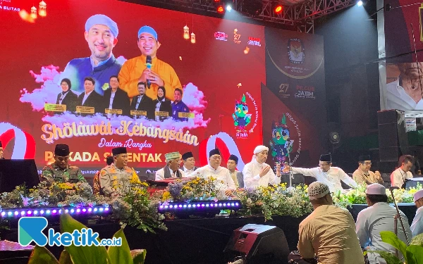 Thumbnail Berita - KPU Kota Blitar Gelar Sholawat Kebangsaan Sambut Pilkada Serentak 2024