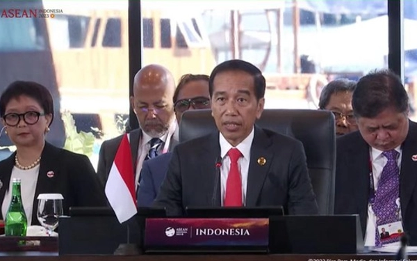 Thumbnail Resmi Buka KTT ASEAN ke-42, Jokowi ke PM Timor Leste: Selamat Bergabung di Keluarga ASEAN