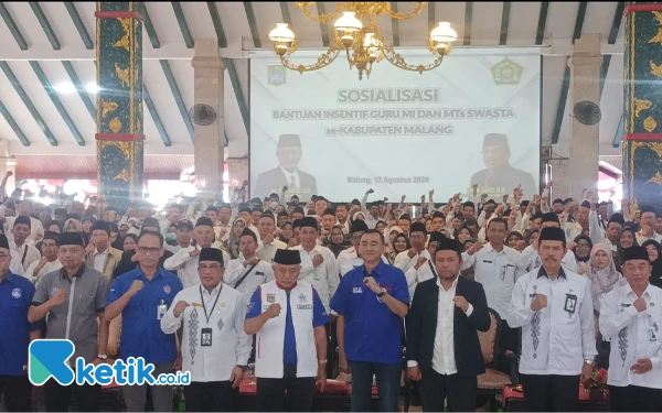 Thumbnail Berita - Gaji Guru MI dan MTs Swasta hanya Rp 200 Ribu Per Bulan, Bupati Malang Siapkan Insentif