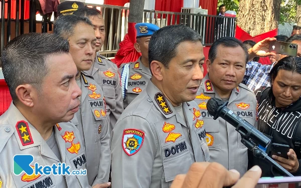 Thumbnail Gencarkan Pemberantasan Pungutan Liar, Irwasum Polri Luncurkan Gedung Saber Pungli Jatim