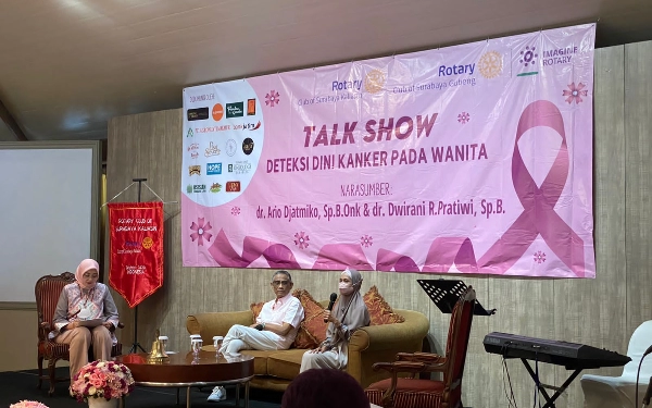 Thumbnail Berita - Cegah Tingginya Kanker Payudara, Rotary Club Kaliasin Gelar Talk Show 