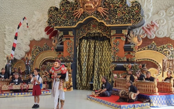 Thumbnail Lestarikan Budaya Lokal, GWK Culture Park Kenalkan Budaya Literasi Kesenian Bali 