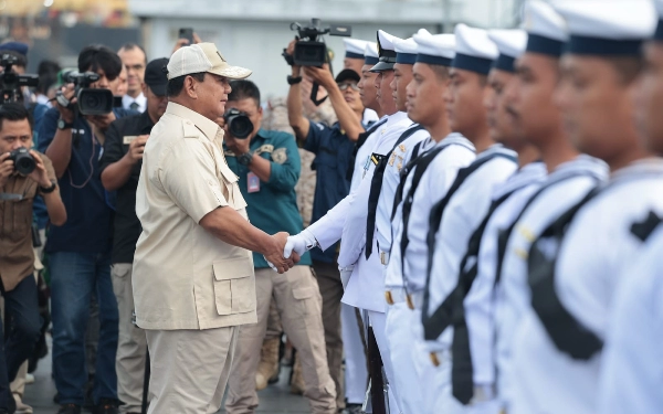 Thumbnail Menhan Prabowo Berangkatkan Kapal RS TNI untuk Bantuan Kemanusiaan di Palestina