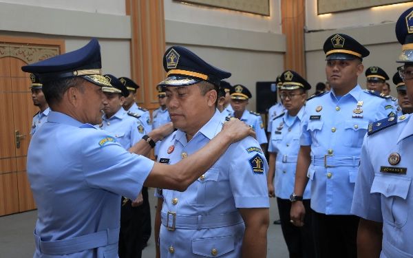 Thumbnail 34 Pejabat Kemenkumham Jatim Dilantik, Kakanwil: Bentuk Pemimpin Perubahan