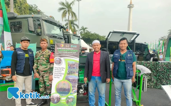 Thumbnail Keren! Inovasi Tani Binaan Kodim 0819 Pasuruan Mejeng di Monas Jakarta