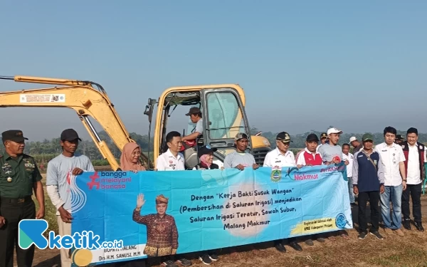 Thumbnail Tradisi Susuk Wangan, Petani Desa Kademangan di Malang Gotong Royong Bersihkan Irigasi