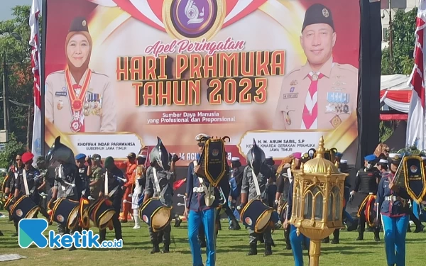 Thumbnail Parade Defile Meriahkan Puncak HUT ke-62 Pramuka di Grahadi