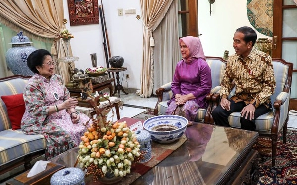 Thumbnail Jokowi Halalbihalal dengan Megawati, Ini Topik yang Dibahas