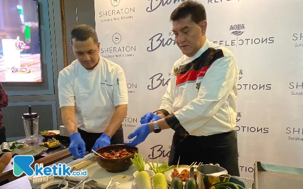 Thumbnail Chef Vindex Tengker Gandeng Sheraton Hotel Surabaya Luncurkan Menu Jelajah Kuliner Nusantara