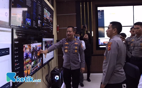 Thumbnail Kapolda Jabar Launching Ruang Command Center Presisi di Polresta Bandung