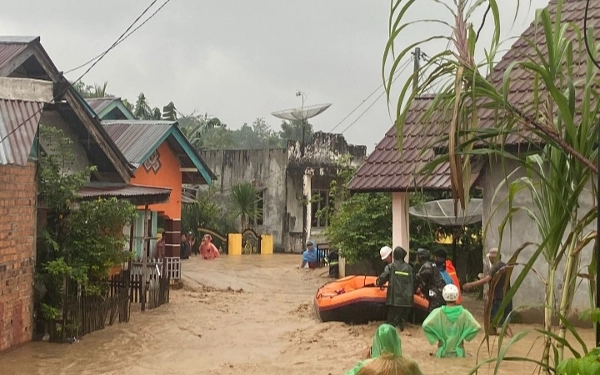 Thumbnail Banjir di Lahat, Satu Tewas, 120 Rumah Terendam