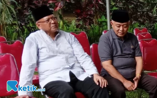 Thumbnail Temui Rendra Kresna, Gertak Sebut Bupati Malang Sanusi Tak Beretika