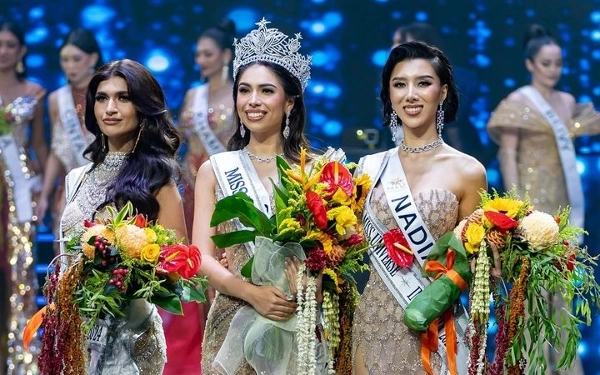 Thumbnail Berita - [Berita Foto] Potret Miss Universe Indonesia 2024, Sungguh Mempesona!