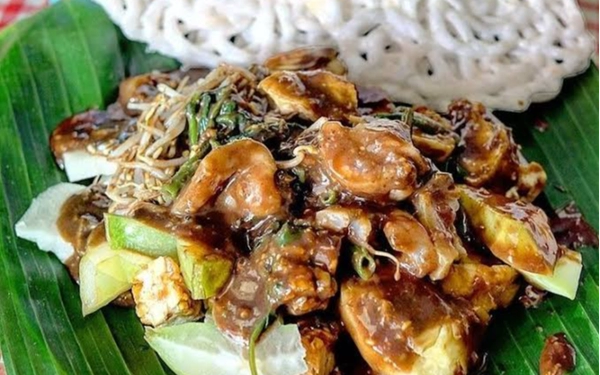 Thumbnail Kunjungi Surabaya, Wajib Rasakan 5 Makanan Khas Kota Pahlawan