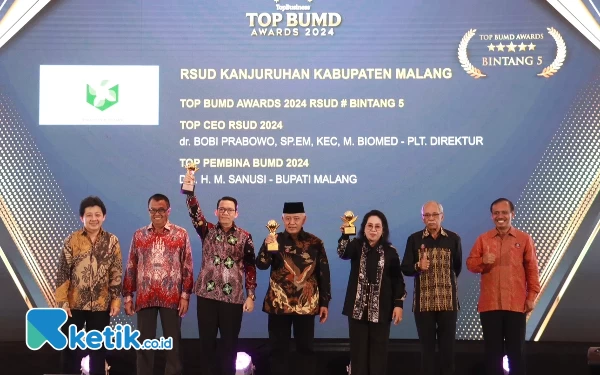 Thumbnail Bupati Malang dan RSUD Kanjuruhan Raih Top BUMD Awards 2024