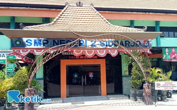 Thumbnail Bosda Pembinaan Kelas Khusus Olahraga di SMPN Sidoarjo Dipakai untuk Beli 14 Lemari