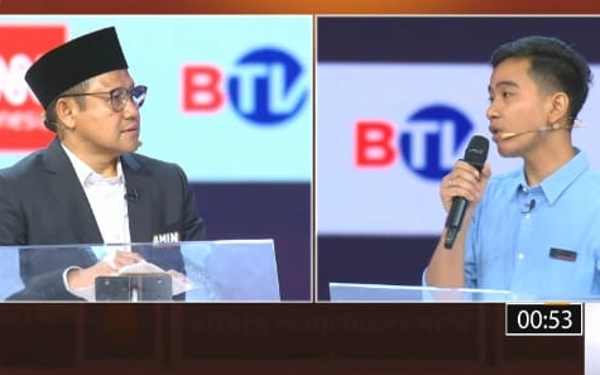 Thumbnail Berita - Momen Gibran Ajari Cak Imin Istilah SGIE dalam Debat Cawapres