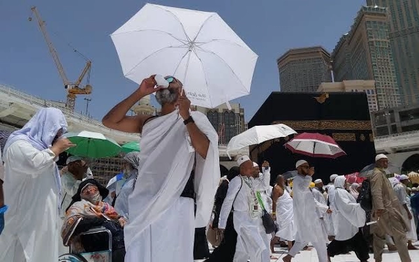 Suhu Madinah Mencapai 40 Derajat Celsius, Jemaah Diminta Waspada