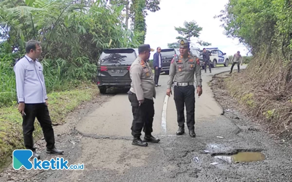 Thumbnail Kapolres Pagaralam Tinjau Langsung Jalur Objek Wisata Gunung Dempo