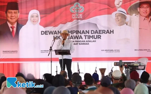 Thumbnail Hari Tani Nasional, Ketua HKTI Jatim Arum Sabil Dukung Digitalisasi Pertanian untuk Gaet Petani Milenial