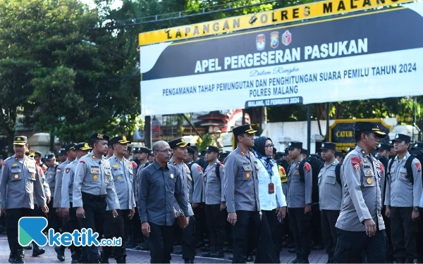 Thumbnail Polres Malang Terjunkan 811 Personil Amankan Pemilu 2024