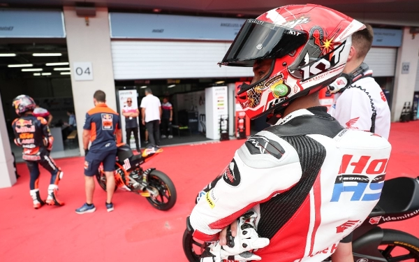 Thumbnail Hasil Moto3 GP Austria, Manajer Honda Team Asia: Performa Mario Aji Terus Meningkat