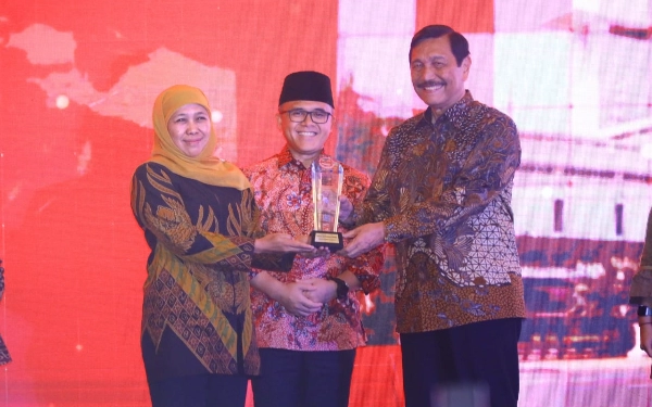 Thumbnail Pemprov Jatim Raih  Digital Government Award dari Kemenpan-RB