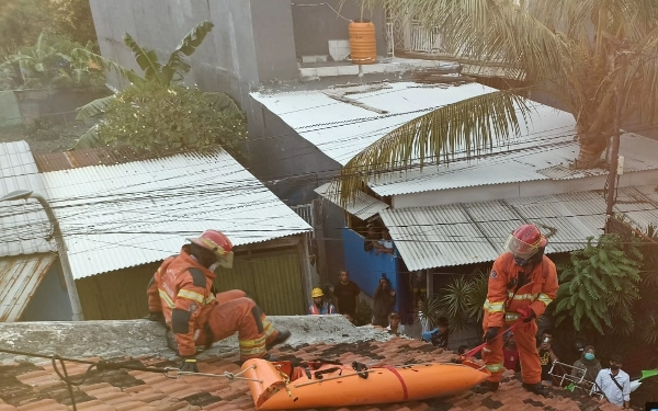 Thumbnail Nenek 79 Tahun Ditemukan Tewas di Atap Rumah