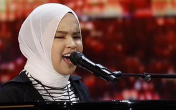 Thumbnail Putri Ariani Raih Golden Buzzer di America's Got Talent 2023