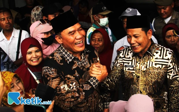 Thumbnail Pilkada Sidoarjo 2024, BHS Ketua Penasihat Pemenangan Subandi-Mimik, Adam Rusydi Pimpin Langsung Tim