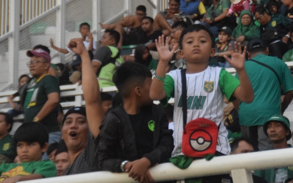 Thumbnail Harga Tiket Persebaya vs Arema Naik , Begini Tanggapan Bonek