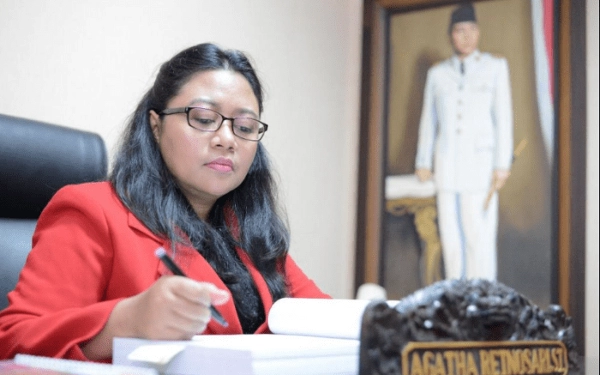 Thumbnail Lebih Dekat dengan Agatha Retnosari, Caleg DPRD Jatim Dapil 1 Kota Surabaya