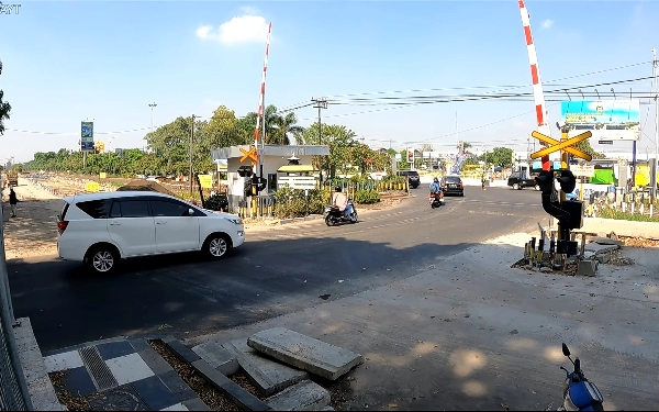 Awas Macet! Mulai Hari Ini Akses Jalan Raya Juanda Menuju Aloha Ditutup Setahun