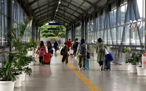 Thumbnail KAI Daop 8 Surabaya Tak Loloskan 245 Penumpang Naik Kereta