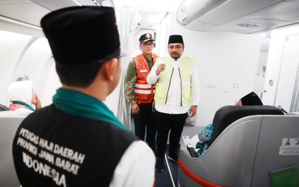 Thumbnail Menag Lepas Penerbangan Haji Perdana dari Bandara Kertajati