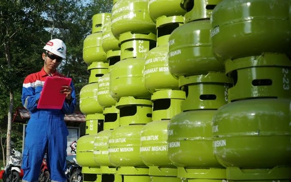 Thumbnail Sidak 255 Titik Pangkalan se-Indonesia, Pertamina Pastikan Pasokan LPG 3 Kg Aman