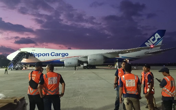 111 Ton Kargo Logistik MotoGP Tiba di Bandara Lombok